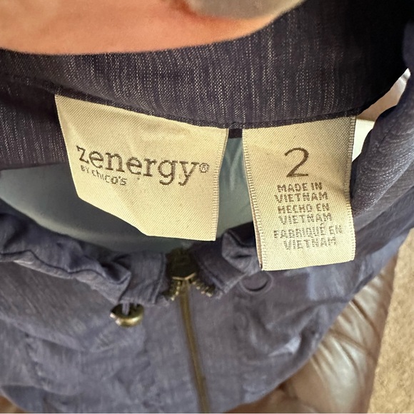 Chico’s Zenergy Vest Pants 2pc Set - Picture 6 of 12